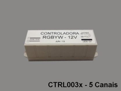 Controladora LUXXEL 1 a 5 Canais - 0,8A /CANAL